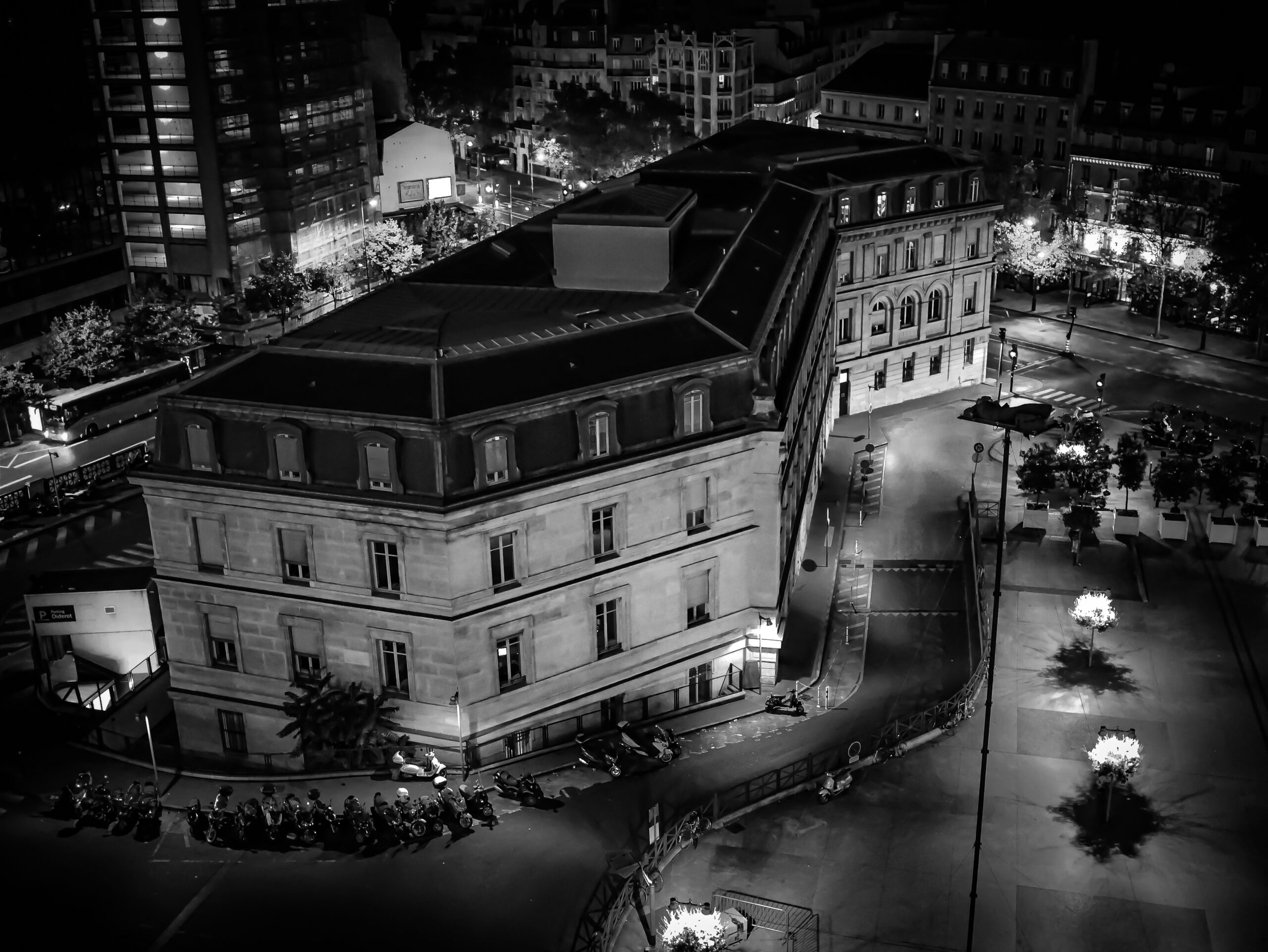 Sur les toits de la Gare de Lyon – Paris XII